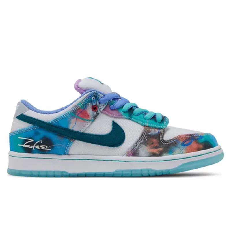 مختبرات فوتورا x Dunk Low SB 'Bleached Aqua'