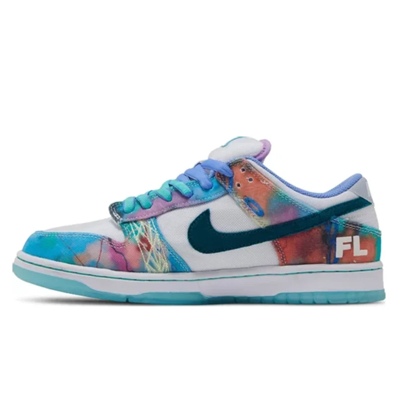 مختبرات فوتورا x Dunk Low SB 'Bleached Aqua'