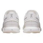 On Running Cloud 6 'Triple White'