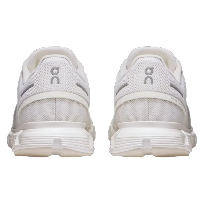 On Running Cloud 6 'Triple White'