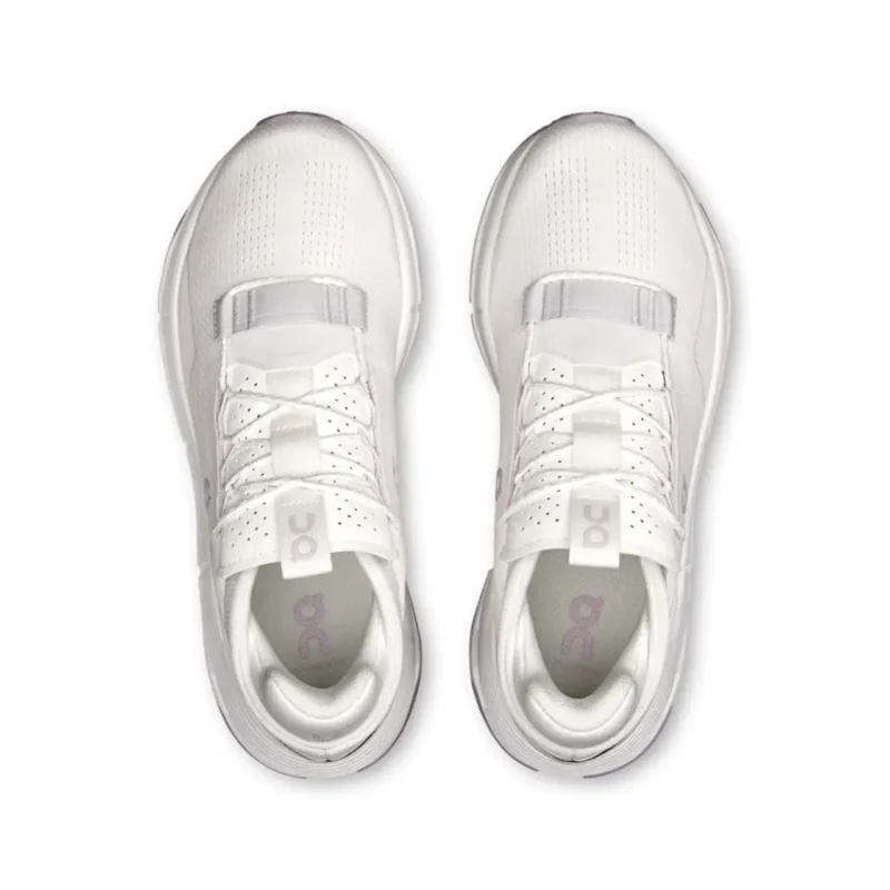 On Running Cloudnova 2 | White & Beige
