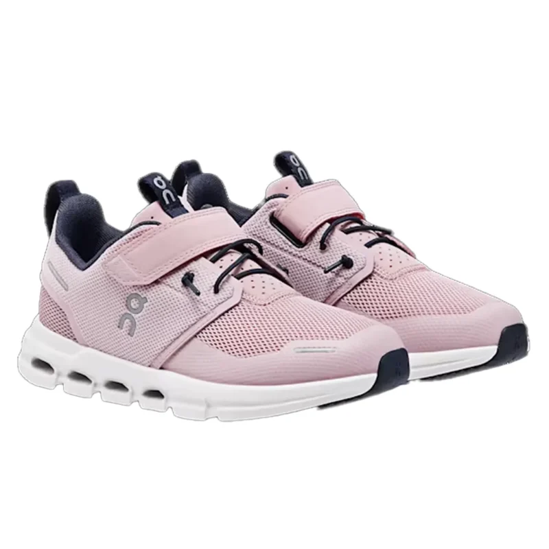 on running Cloud Play Zephyr | White