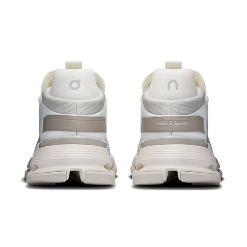 On Running Cloudnova 2 Ice Sand