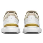 On Running The Roger Advantage 'White Bronze'
